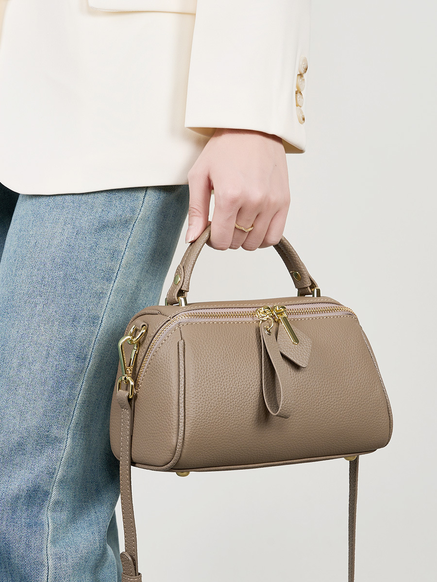 洗練されたエレガンス ！•グレー|黒|カラメル|3色•3WAY•天然牛革ハンドバッグ•牛革ショルダーバッグ