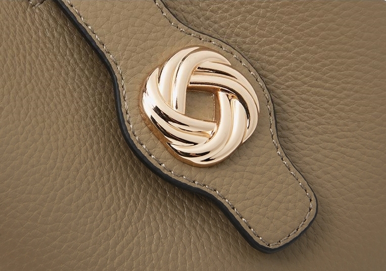 高級感 ！•黒|カーキ|ベージュ|•3色•天然牛革ハンドバッグ•牛革ショルダーバッグ