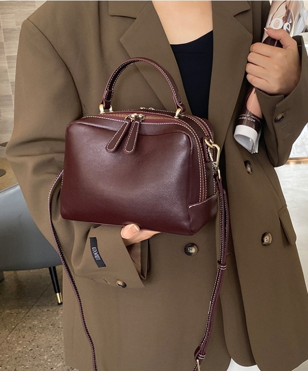 おしゃれで素敵 ！※黒|コーヒー|グレー|3色※3WAY※天然牛革ハンドバッグ※牛革ショルダーバッグ※2本の肩ベルトを付属