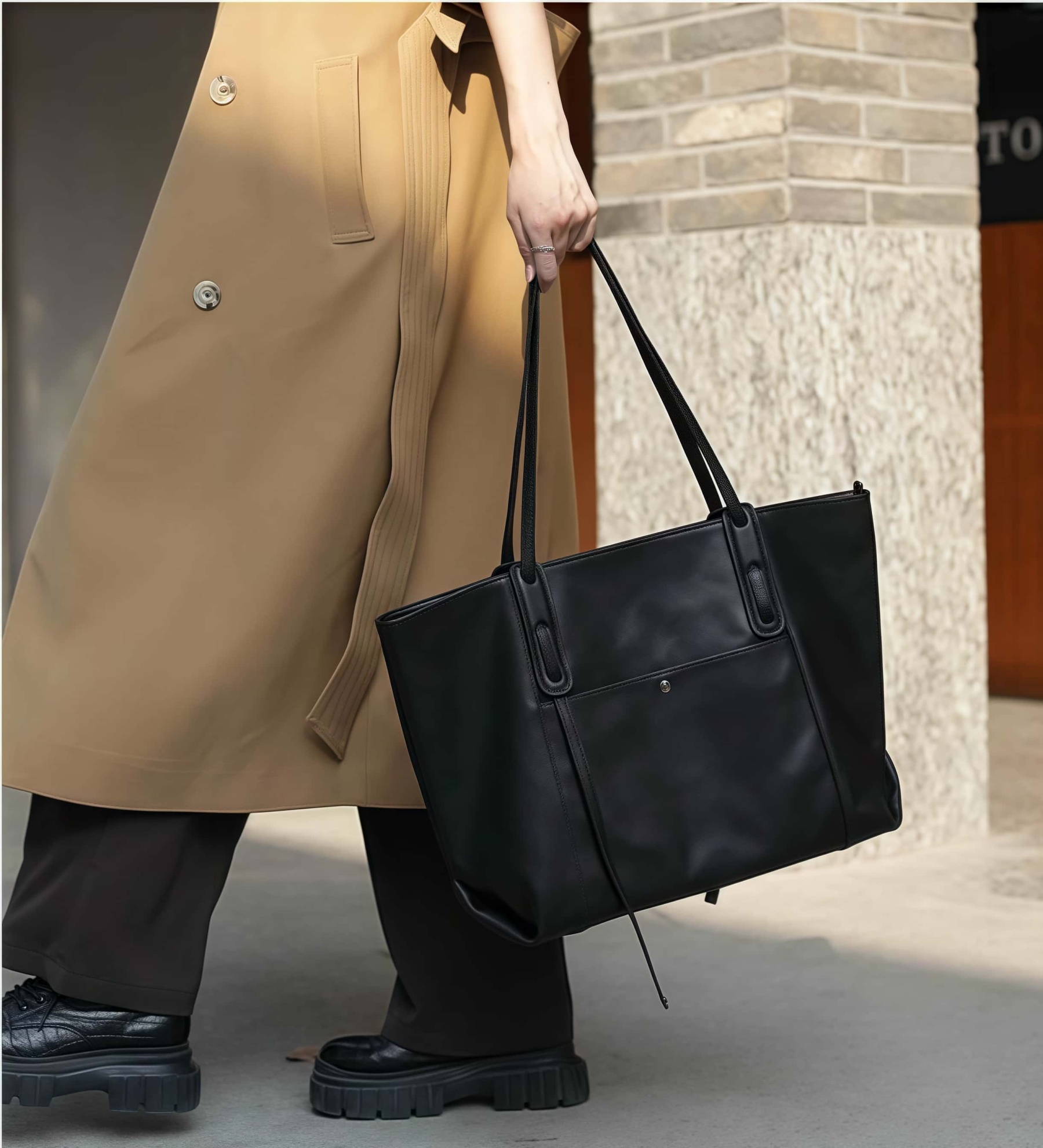 優雅な天然牛革トートバッグ|通勤・旅行に最適な大容量デザイン