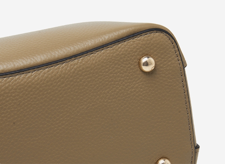 高級感 ！•黒|カーキ|ベージュ|•3色•天然牛革ハンドバッグ•牛革ショルダーバッグ