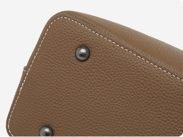 洗練感 ！•茶|黒|カーキ|濃い緑|4色•天然牛革ハンドバッグ•牛革ショルダーバッグ