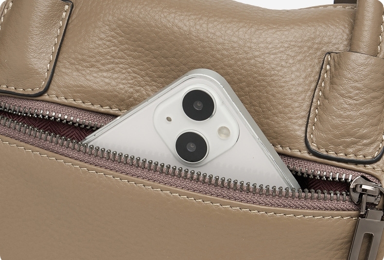 軽量で快適 ！•カーキ|黒|カラメル|3色•3WAY•厚みのある柔らかい天然牛革ハンドバッグ•牛革ショルダーバッグ