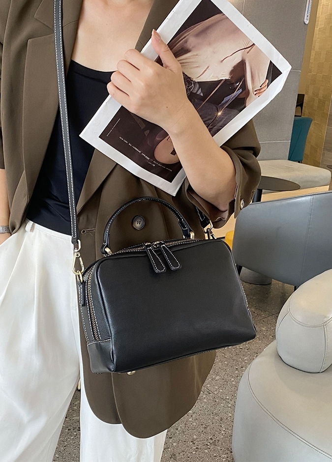 おしゃれで素敵 ！※黒|コーヒー|グレー|3色※3WAY※天然牛革ハンドバッグ※牛革ショルダーバッグ※2本の肩ベルトを付属