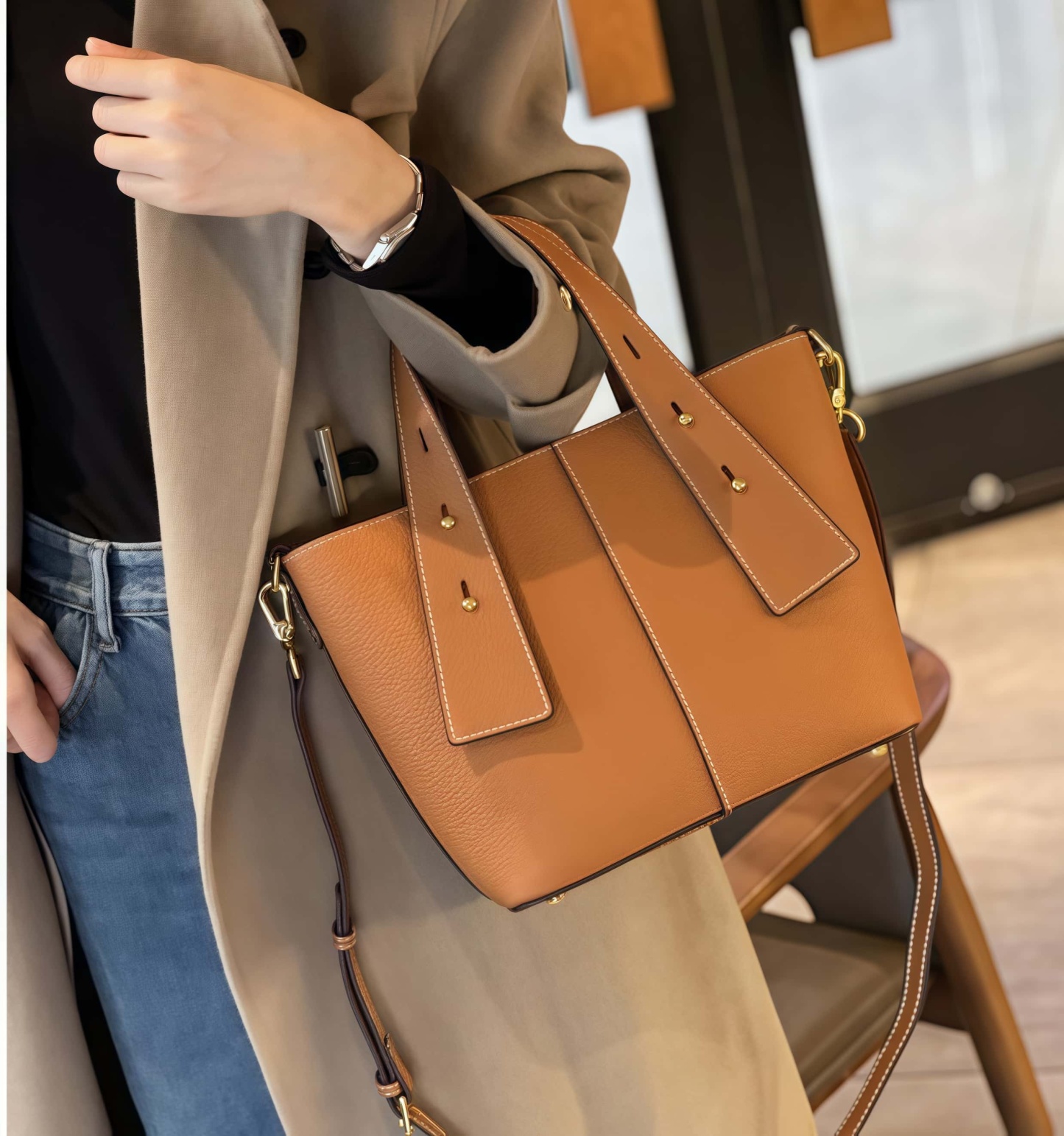 優雅な気質 ！•天然の厚みのある柔らかい牛革ハンドバッグ•牛革ショルダ一バッグ 