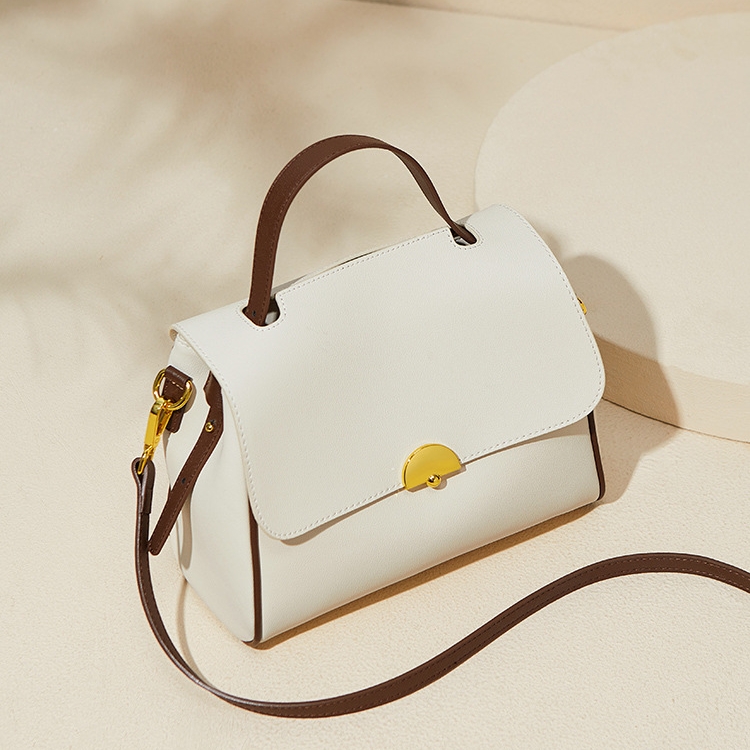 おしゃれで素敵 ！|3WAY|カーキ|乳白|茶|3色|天然牛革ハンドバッグ|牛革斜ショルダーバッグ