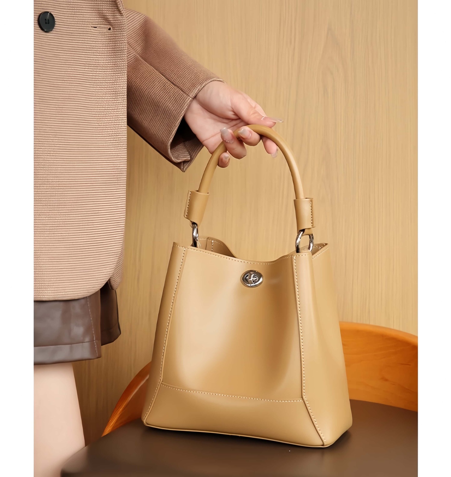 3WAY※One plus One-3WAY革新1+1※カーキ|黒|乳白|3色|牛革ハンドバッグ ※ 手持ちアウターバッグ+クロスボディインナーバッグ※