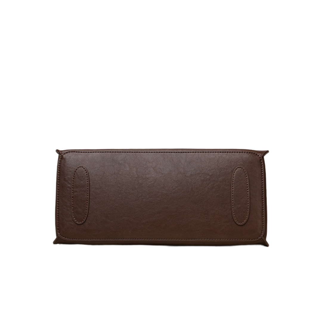 シンプルな通勤スタイルハンドバッグ