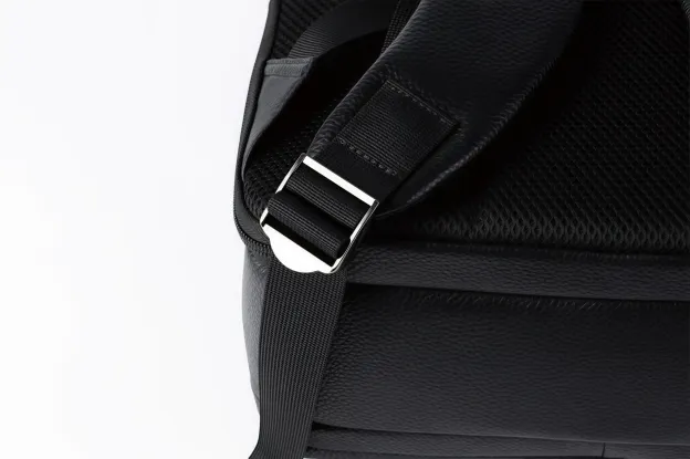 【牛革】ビジネスバックパック｜通勤・出張に最適｜15.6 インチノート収納可