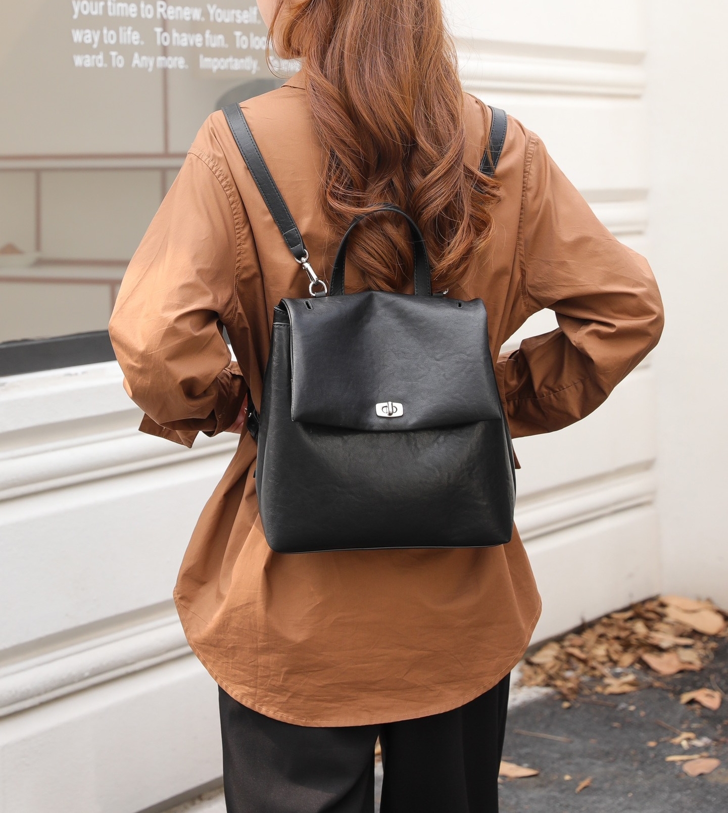 3in1多機能！•3色•3つの使用モードを切り替え自在！•天然な牛革リユックバック•牛革ショルダーバッグ•ハンドバッグ