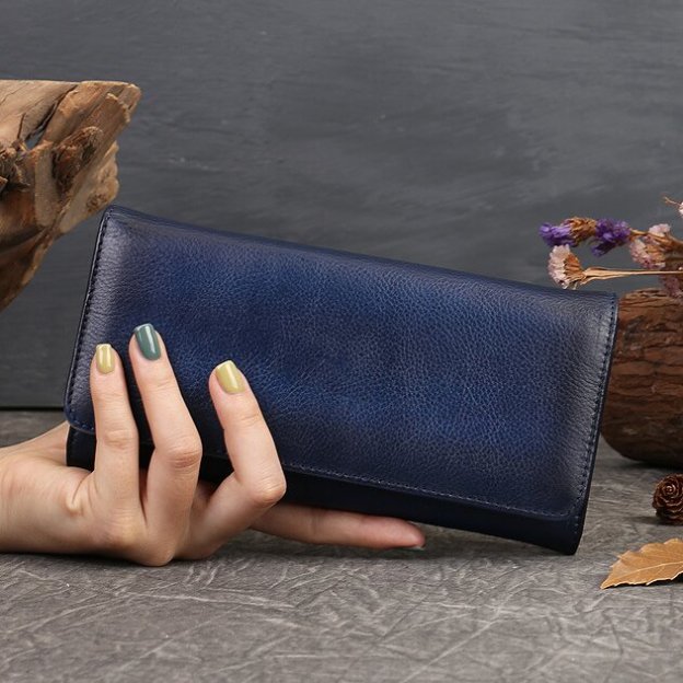 手仕事•美しい芸術品•植鞣天然牛革長財布•送料無料