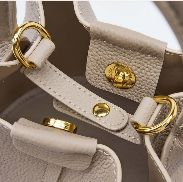 子袋付きの多機能牛革バッグ|本革ハンドバッグ｜斜め掛けバッグ｜2本のショルダーストラップが付属して