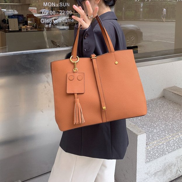 大容量牛革トートバッグ|斜め掛けバッグ|手提げバッグ|レザービジネスバッグ