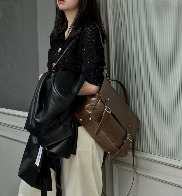 ▪高級感 ！ ▪4色•3つの使用モードを切り替え自在▪天然な牛革リユックバック▪牛革ショルダーバッグ▪ハンドバッグ