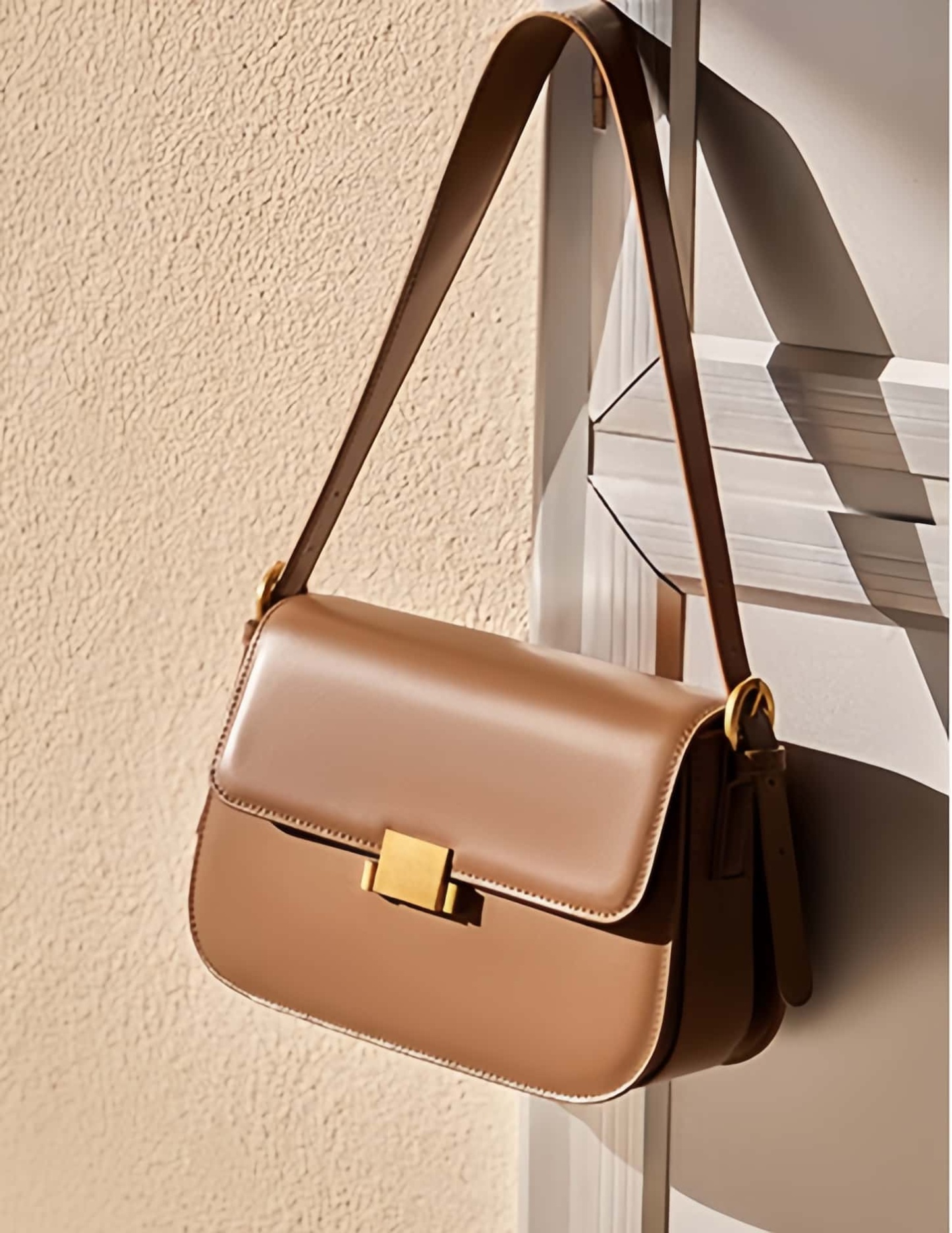 新作！•4色•天然牛革ショルダーバッグ• 牛革肩掛けバッグ