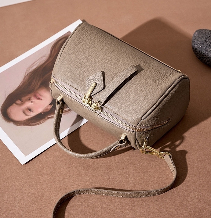 洗練されたエレガンス ！•グレー|黒|カラメル|3色•3WAY•天然牛革ハンドバッグ•牛革ショルダーバッグ