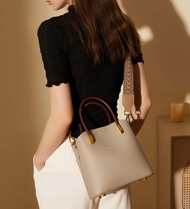 おしゃれで素敵！黒|カーキ|カラメル|3色|牛革ハンドバッグ｜牛革斜め掛けバッグ｜牛革ショルダ一バッグ