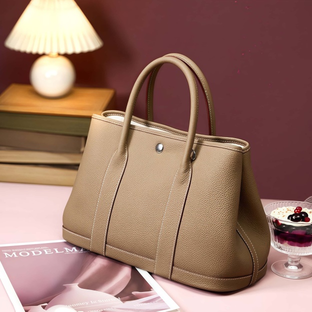 子袋付きの多機牛革バッグ|本革ハンドバッグ｜斜め掛けバッグ｜2本のショルダーストラップが付属しています