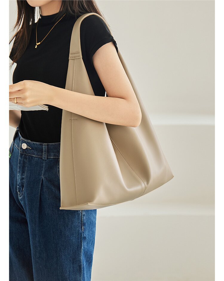 新作 ！•大容量•ソフトな天然牛革トートバッグ • 独立した内袋設計 