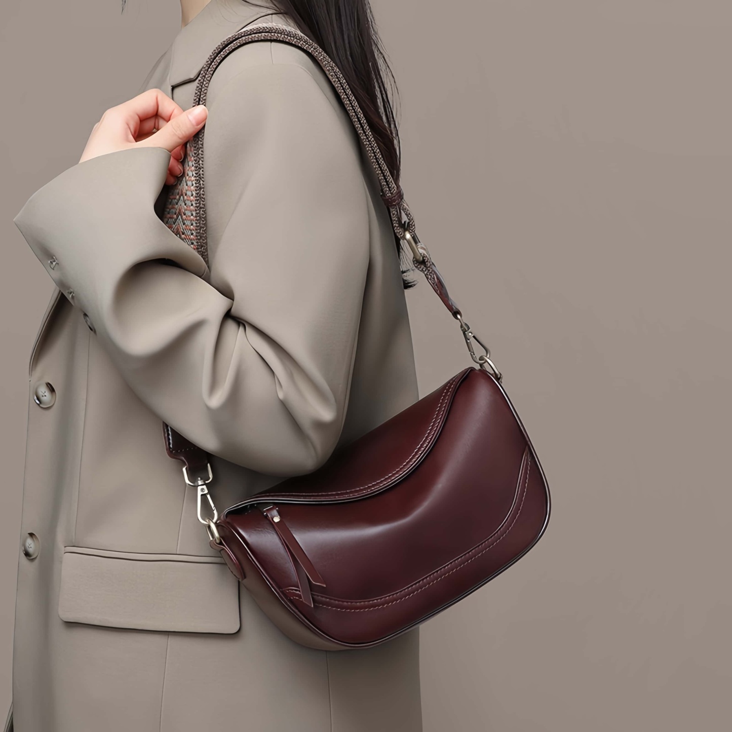 快適なタッチ感 ! |茶|天然牛革ショルダーバッグ|牛革ハンドバッグ•