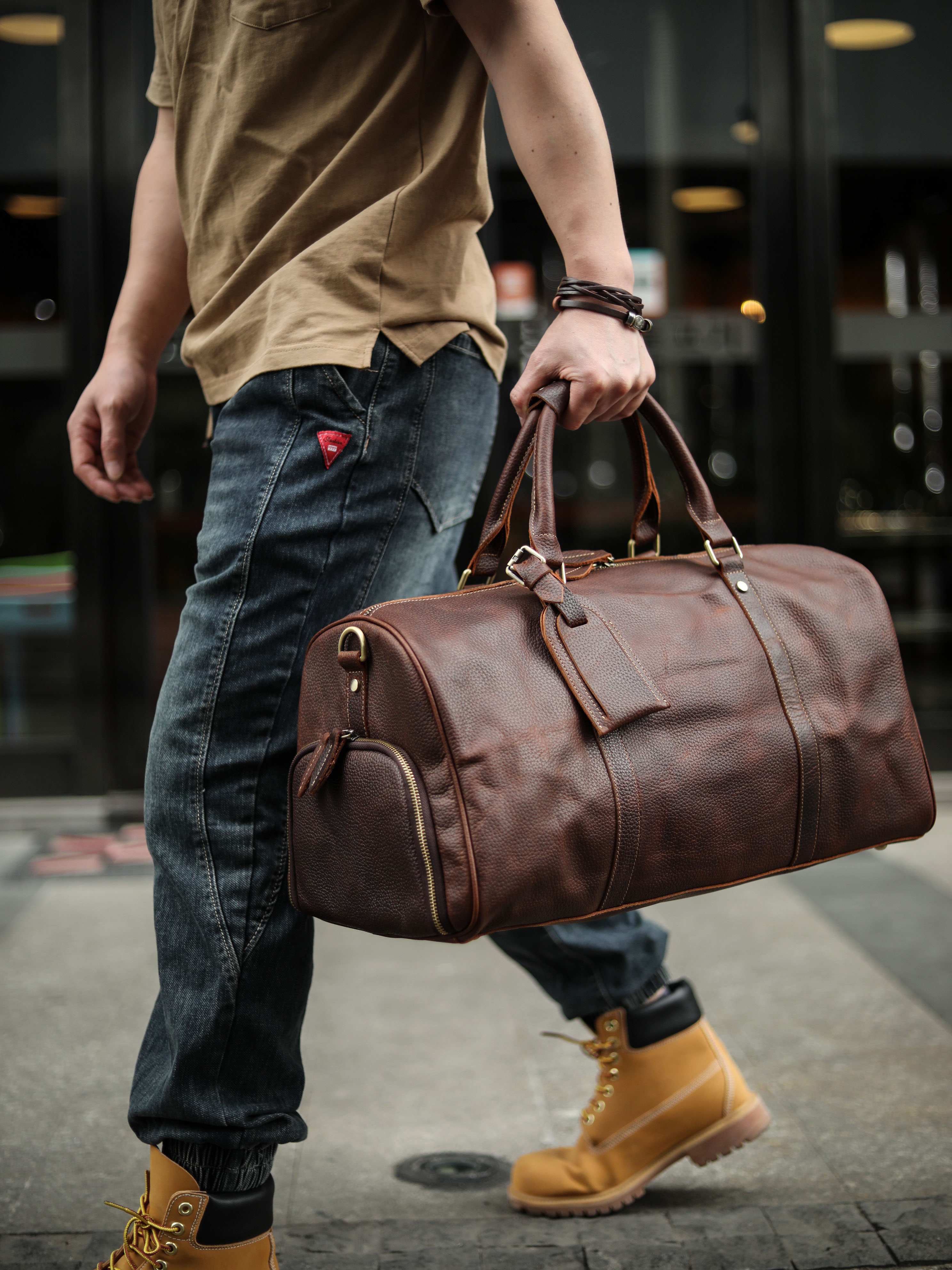 クラシックでレトロな天然牛革製のボストンバッグ／トラベルバッグ／スポーツバッグYD3096111HD