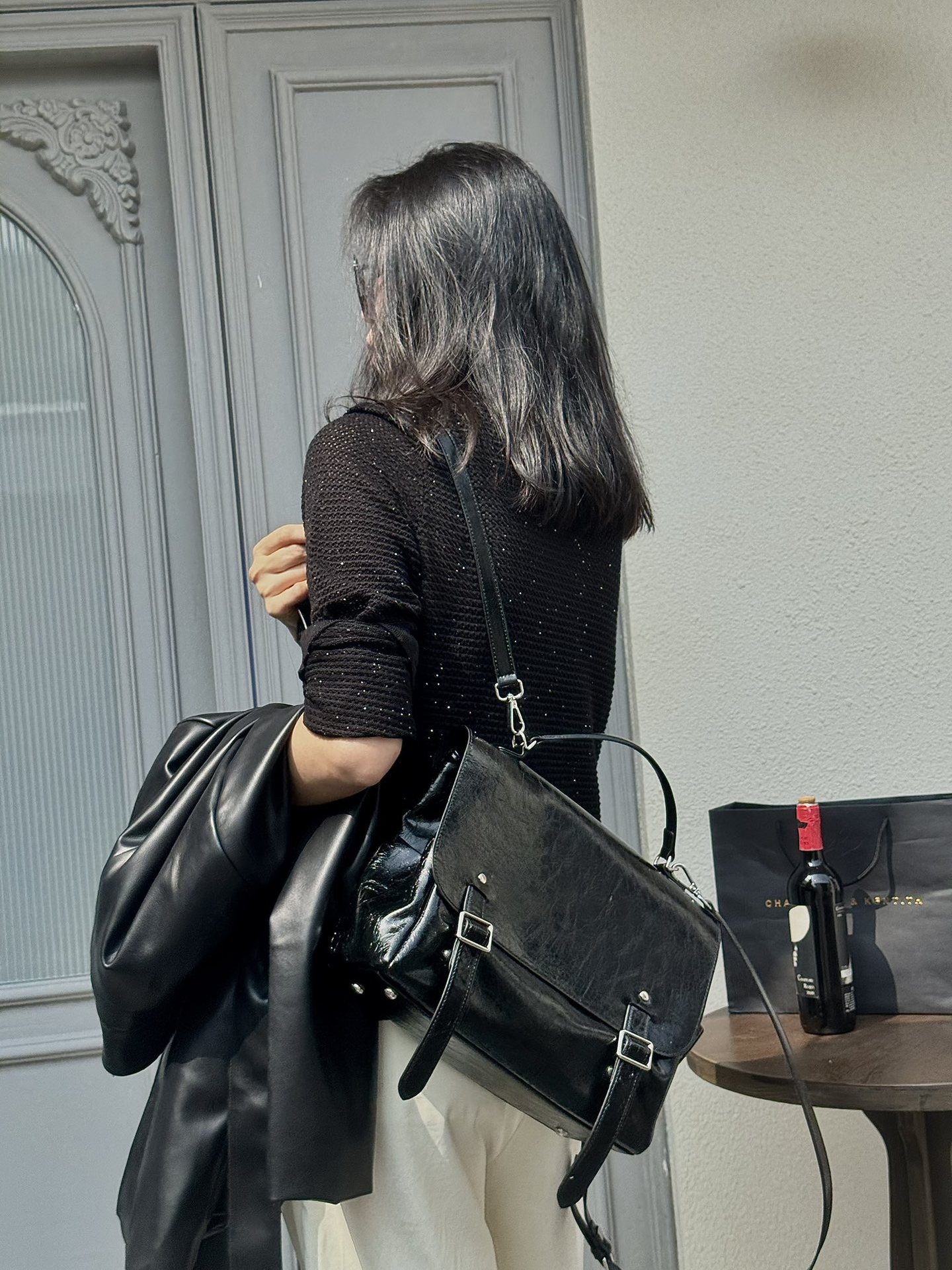 ▪高級感 ！ ▪4色•3つの使用モードを切り替え自在▪天然な牛革リユックバック▪牛革ショルダーバッグ▪ハンドバッグ