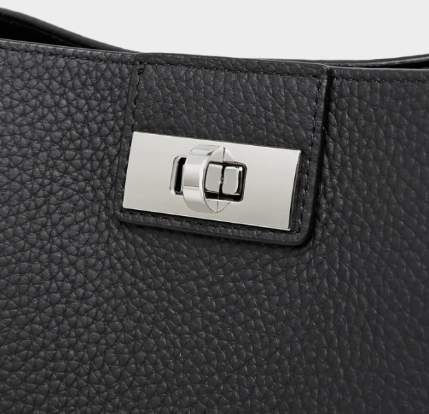 細部まで丁寧 ！|黒|カーキ|天然牛革斜ショルダーバッグ|牛革肩掛けバッグ