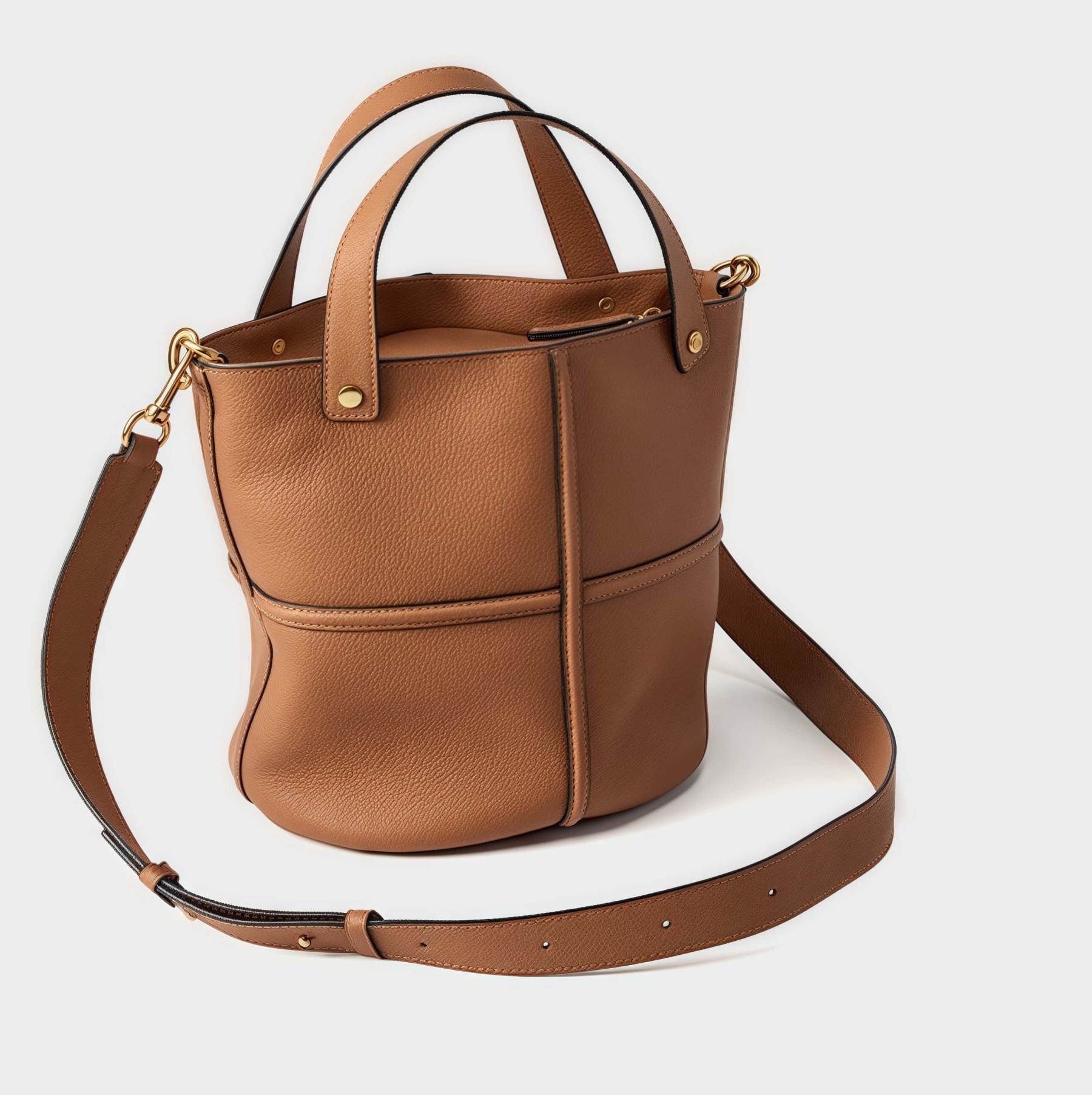 エレガントで高級感！•カラメル|黒|2色•3WAY•上質な厚手な天然軟めな牛革ハンドバッグ•牛革ショルダーバッグ