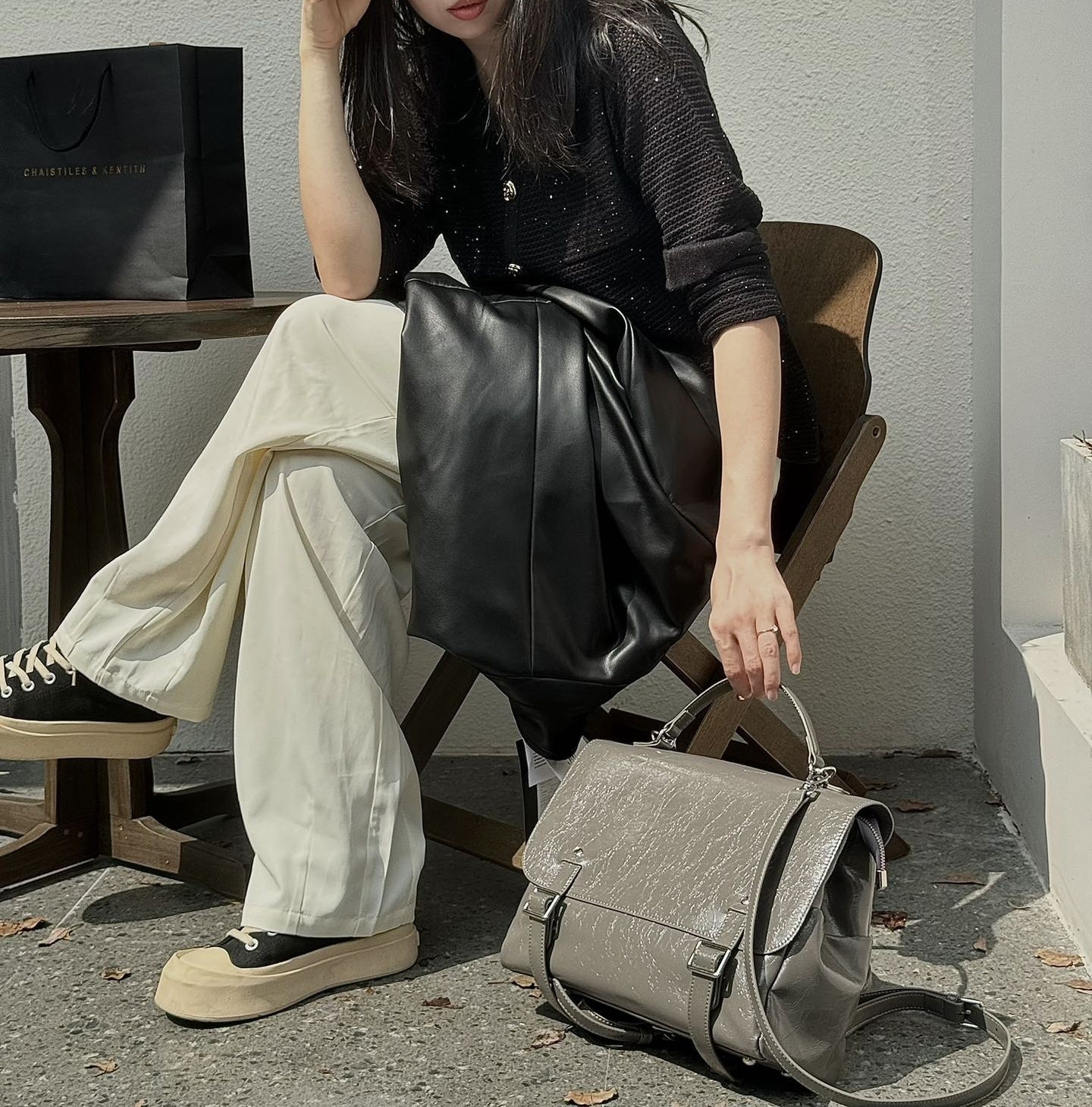 ▪高級感 ！ ▪4色•3つの使用モードを切り替え自在▪天然な牛革リユックバック▪牛革ショルダーバッグ▪ハンドバッグ