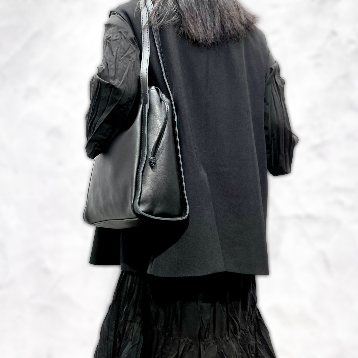 新発売！♦上質な天然牛革ハンドバッグ♦天然牛革トートバッグ