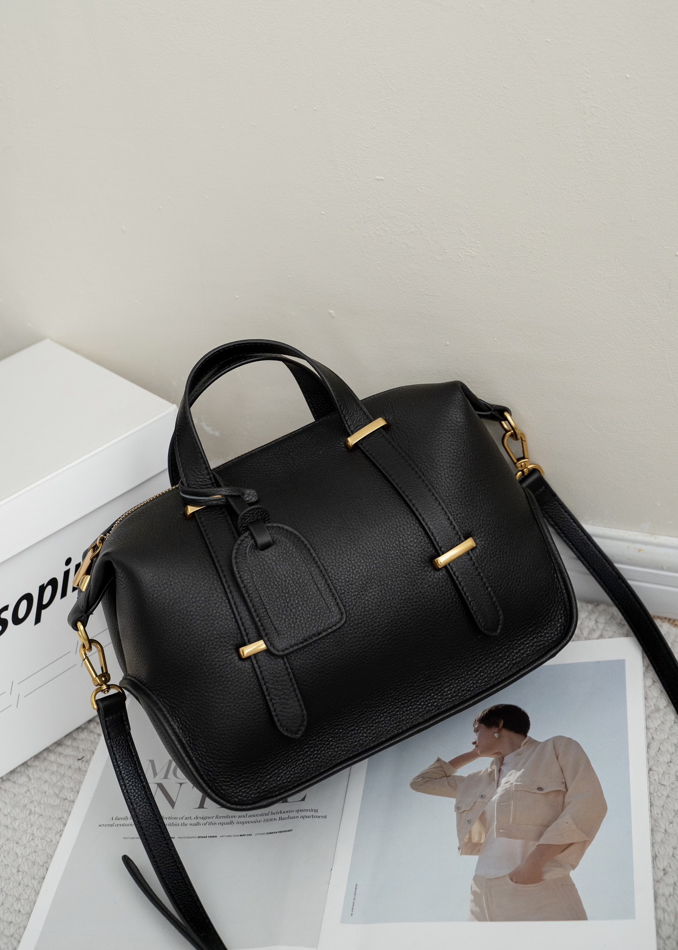 新作 ！•3WAY•5色•牛革ショルダーバッグ•牛革ハンドバッグ• レトロなデザイン