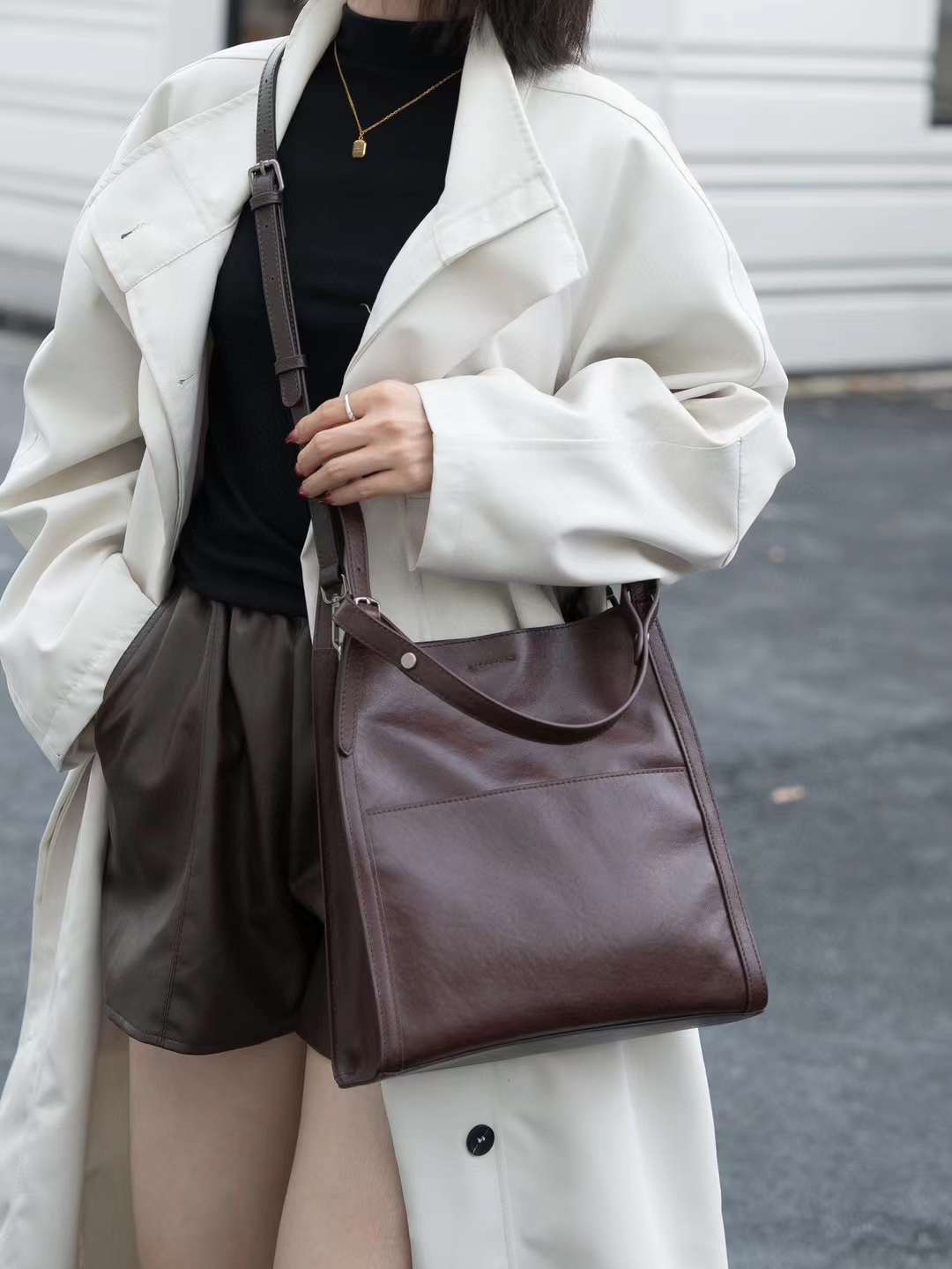 革の質感が素敵！※茶|黒※2色※3WAY※天然牛革ハンドバッグ※ 牛革斜ショルダーバッグ