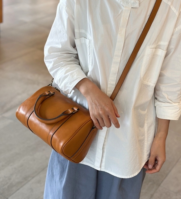 NEW ! •カラメル|茶|黒|コーヒー|4色•3WAY•天然牛革ハンドバッグ•牛革ショルダーバッグ