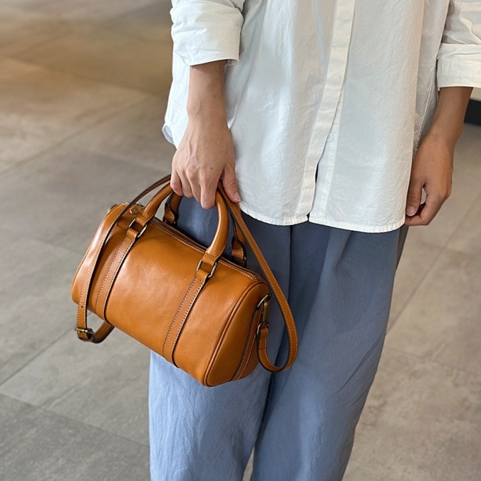 NEW ! •カラメル|茶|黒|コーヒー|4色•3WAY•天然牛革ハンドバッグ•牛革ショルダーバッグ