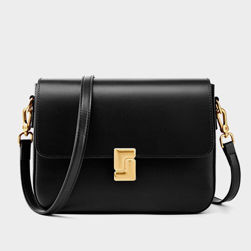 軽くて持ちやすい ！黒|白|コーヒー|カラメル|4色|牛革斜ショルダーバッグ