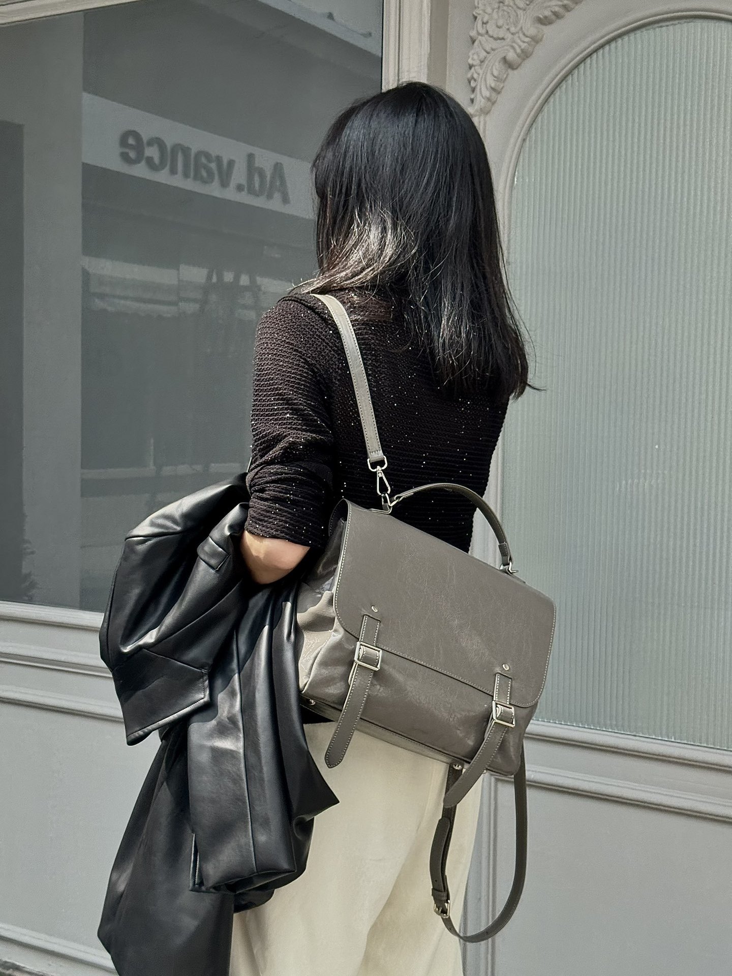 ▪高級感 ！ ▪4色•3つの使用モードを切り替え自在▪天然な牛革リユックバック▪牛革ショルダーバッグ▪ハンドバッグ