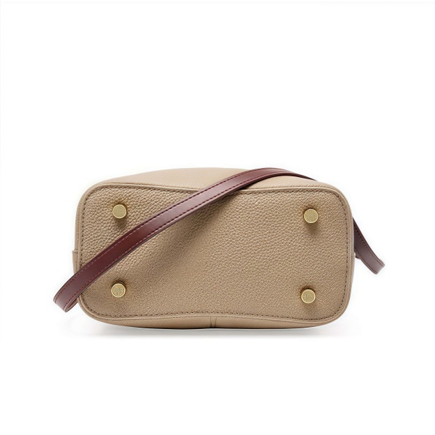 おしゃれで素敵！黒|カーキ|カラメル|3色|牛革ハンドバッグ｜牛革斜め掛けバッグ｜牛革ショルダ一バッグ