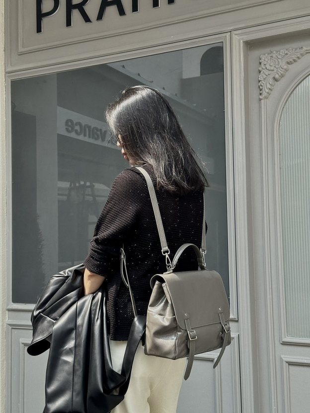 ▪高級感 ！ ▪4色•3つの使用モードを切り替え自在▪天然な牛革リユックバック▪牛革ショルダーバッグ▪ハンドバッグ