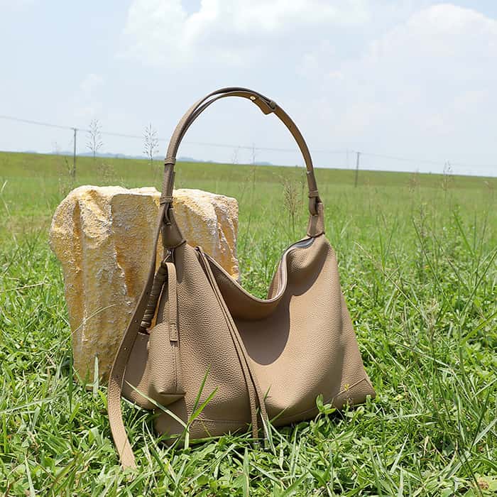 【新作登場】シンプルスタイル 牛革バッグ｜3 通り使い分け可能（ショルダー・クロス・トート）｜ブラジル産上質牛革