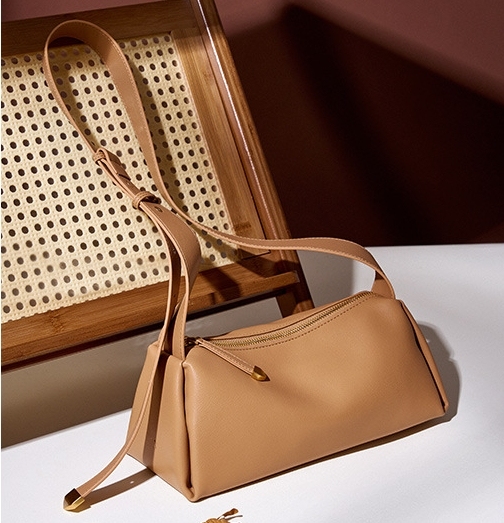 黒|カラメル|緑|3色•天然牛革ショルダーバッグ• 牛革肩がけかばんバッグ