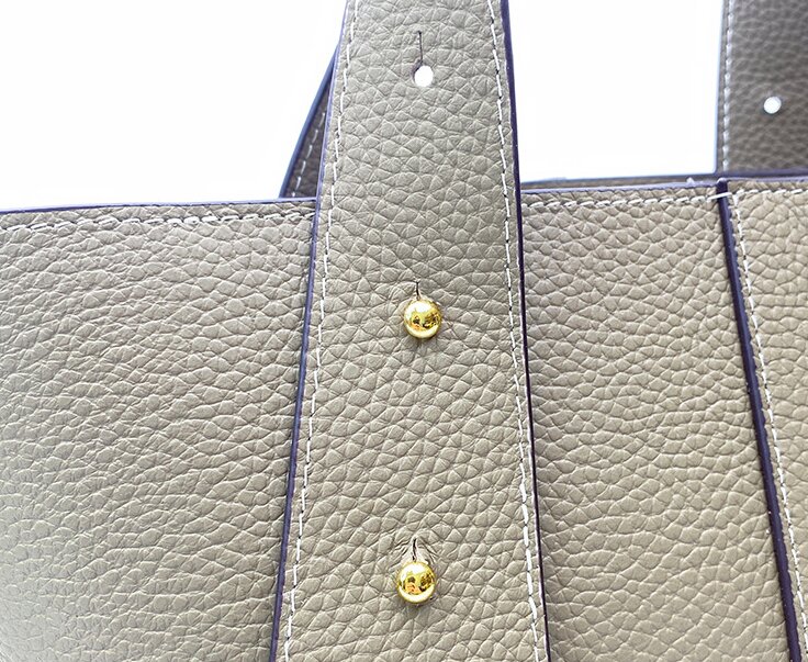 優雅な気質 ！•天然の厚みのある柔らかい牛革ハンドバッグ•牛革ショルダ一バッグ 