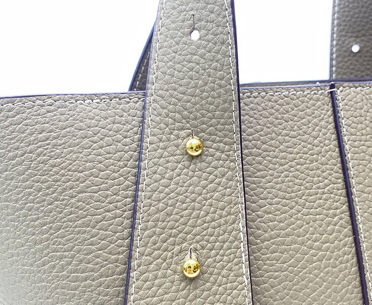 優雅な気質 ！•天然の厚みのある柔らかい牛革ハンドバッグ•牛革ショルダ一バッグ 