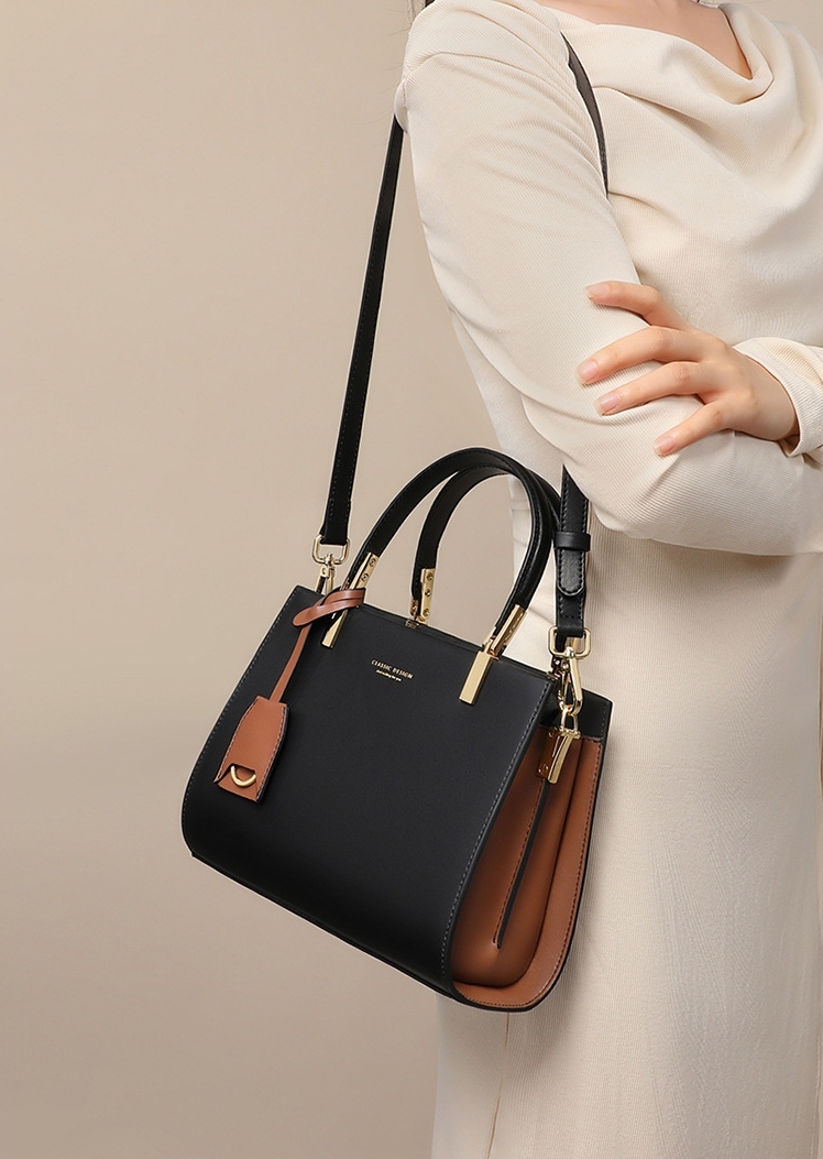 トレンディ ！•黒•3WAY•天然牛革ハンドバッグ•牛革ショルダーバッグ