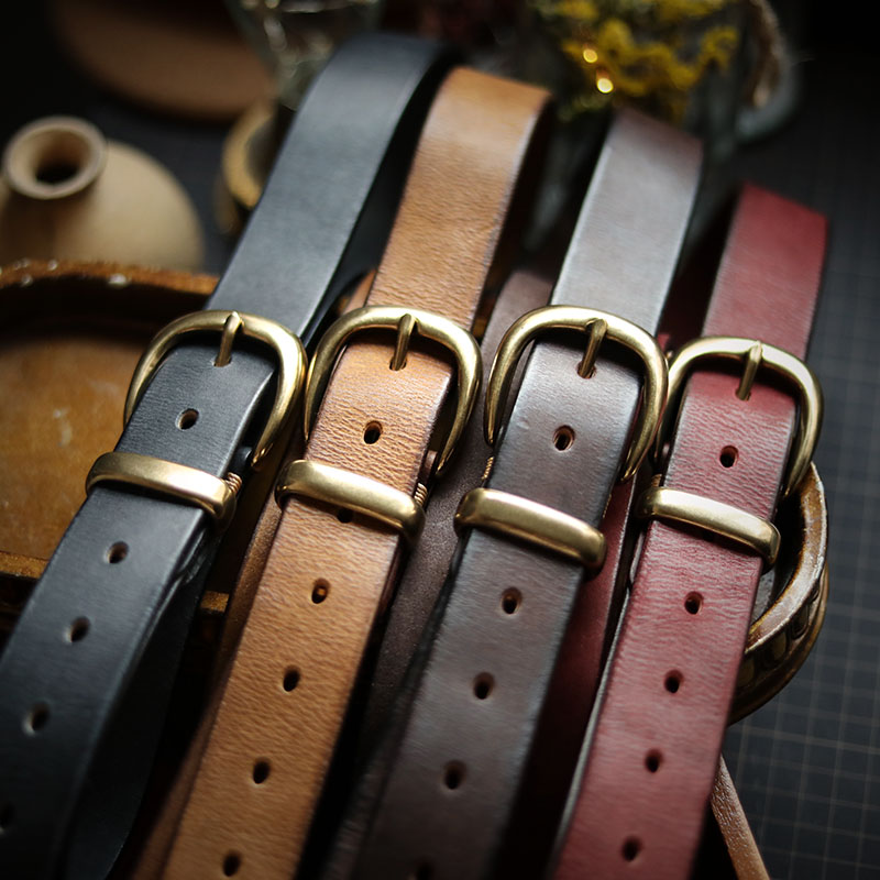 植物タンニン鞣しの天然牛革のレトロスタイル手作りベルトPD909922HD