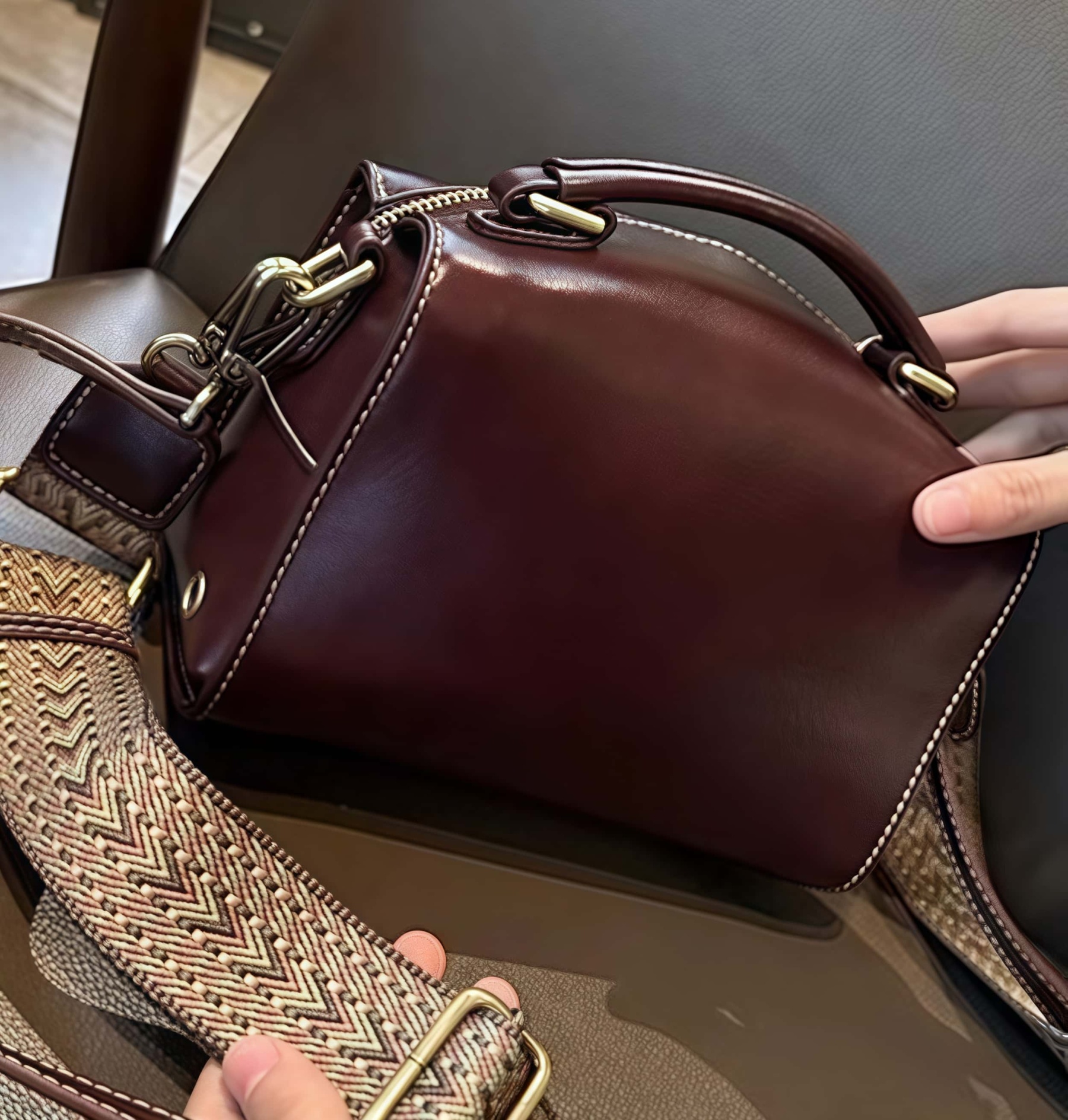 5色※3WAY※天然牛革ハンドバッグ※牛革ショルダーバッグ※2本の肩ベルトを付属