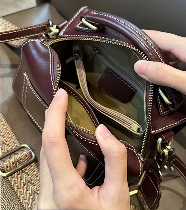 5色※3WAY※天然牛革ハンドバッグ※牛革ショルダーバッグ※2本の肩ベルトを付属