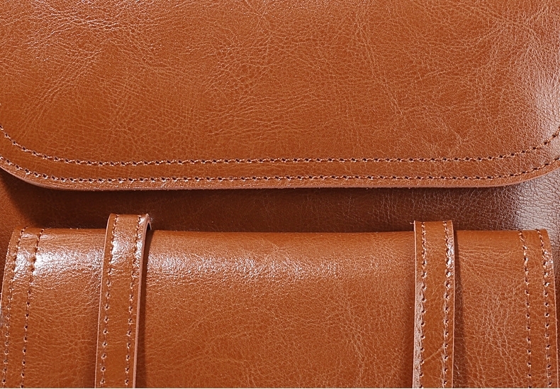 NEW ! •多機能•4つの使用モード切り替え！•天然な油蜡牛革リユック・バック•牛革斜めがけバッグ •牛革ハンドバッグ