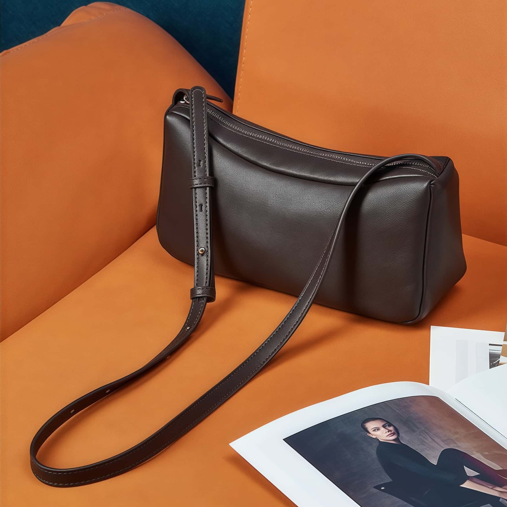 新発売！|ベージュ|黒|コーヒー|3色|牛革サコッシュ|牛革ショルダーバッグ|携帯ポーチ|牛革斜め掛けバッグ