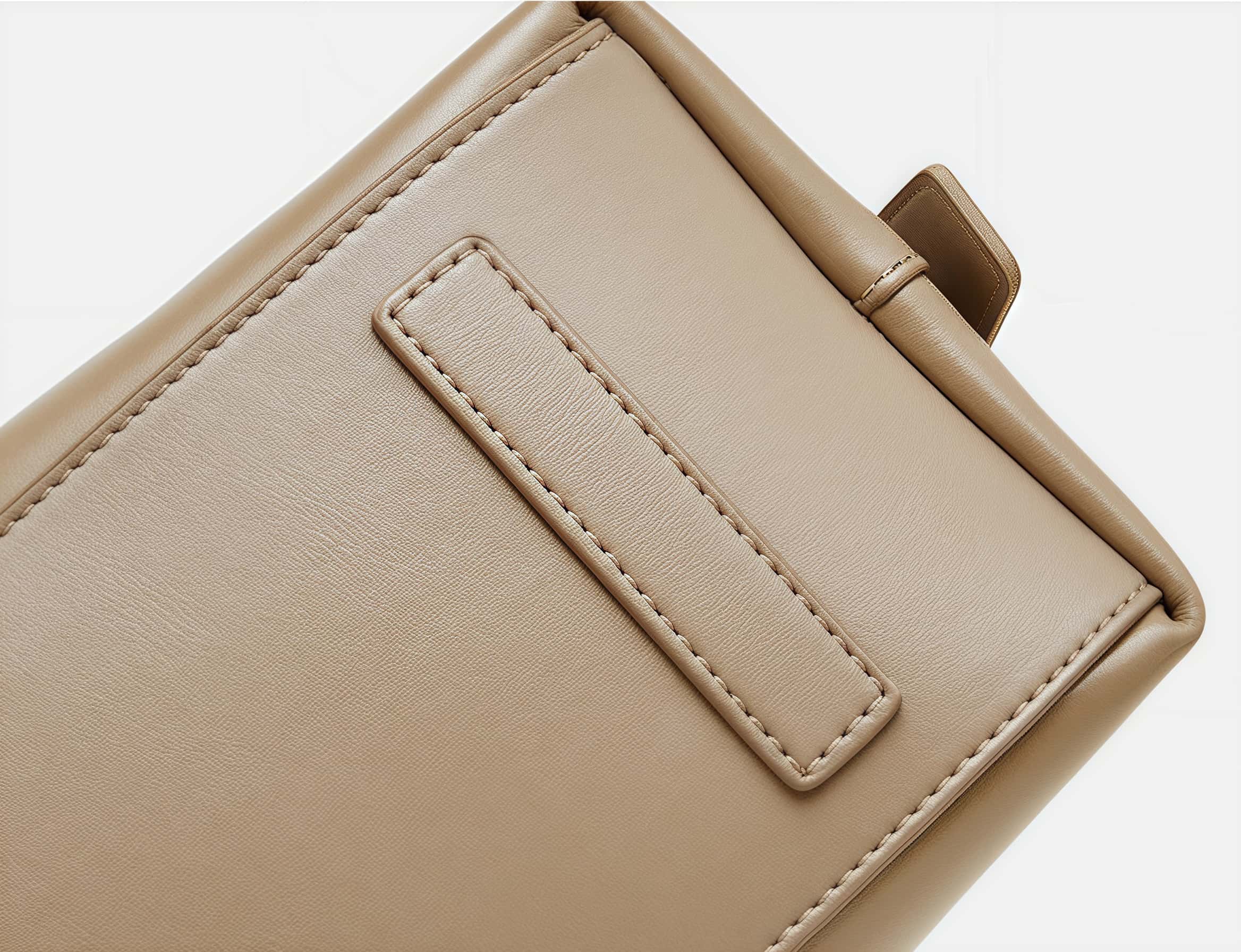 新発売！| カーキ|黒|コーヒー |3色|3WAY|牛革ハンドバッグ|牛革ショルダーバッグ|エブニングバッグ