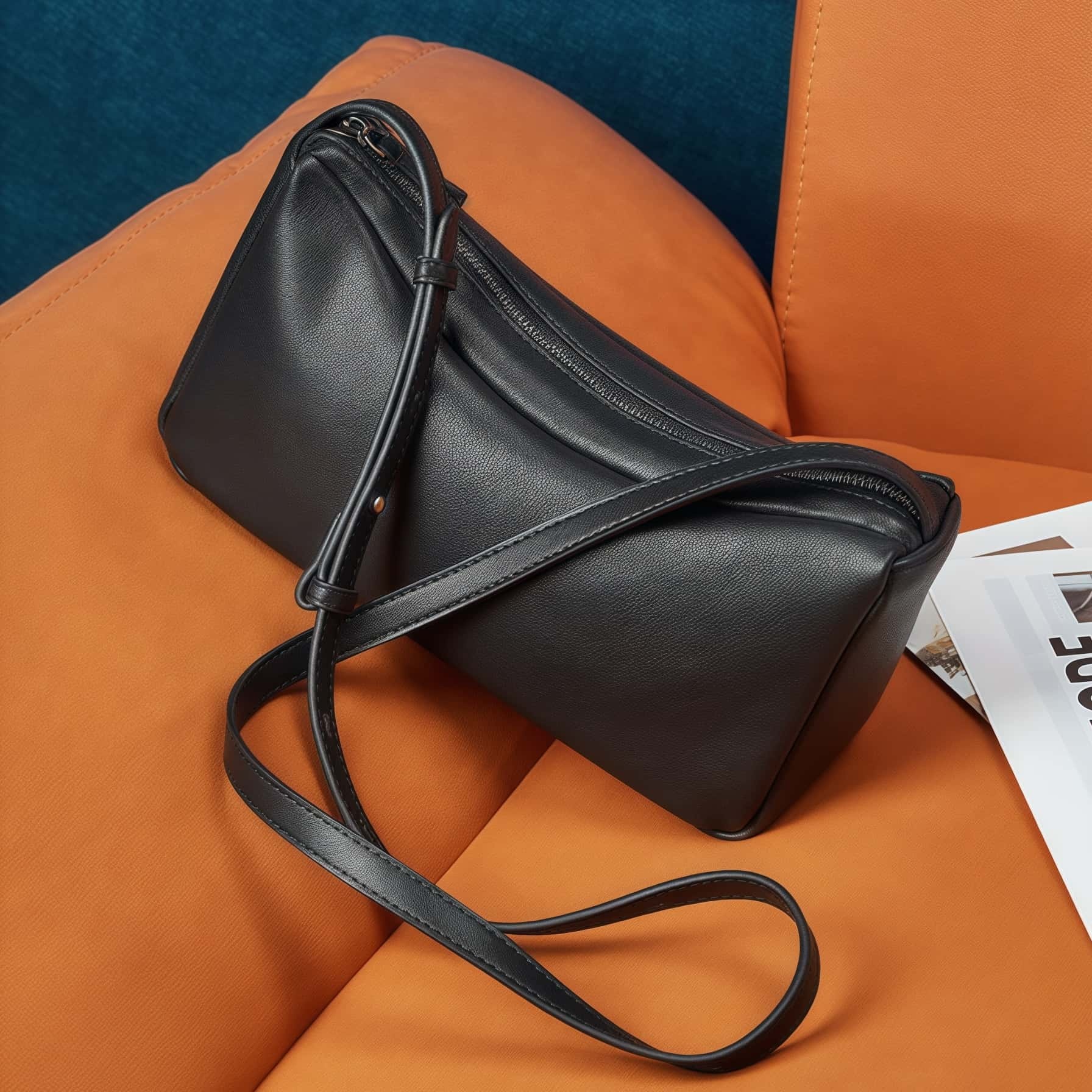 新発売！|ベージュ|黒|コーヒー|3色|牛革サコッシュ|牛革ショルダーバッグ|携帯ポーチ|牛革斜め掛けバッグ